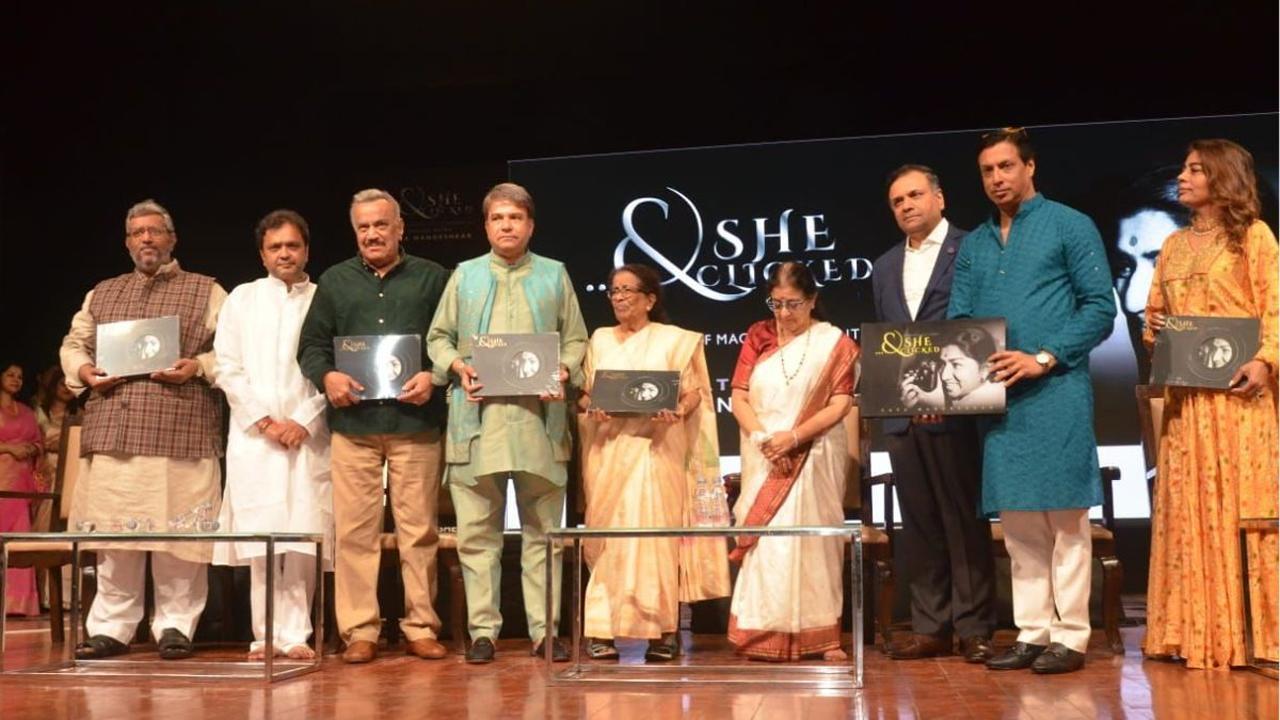 લતા મંગેશકરનો અસાધારણ વારસો `...અને તેણીએ ક્લિક કર્યું` પુસ્તક લૉન્ચ સ્પેક્ટેકલમાં શોધ્યું