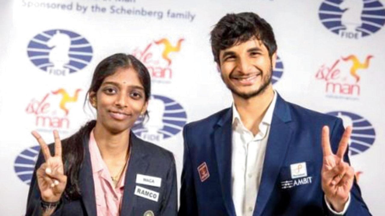 વૈશાલી અને વિદિત ગુજરાતી