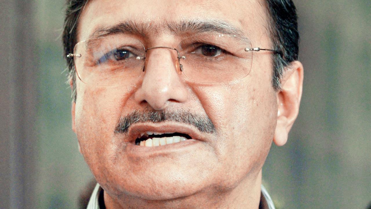 ઝાકા અશરફ અત્યારે પીસીબીના ચીફ છે.