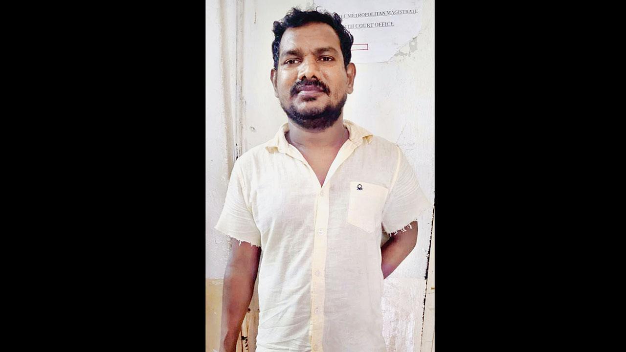 અલ્પેશ દેવધરે