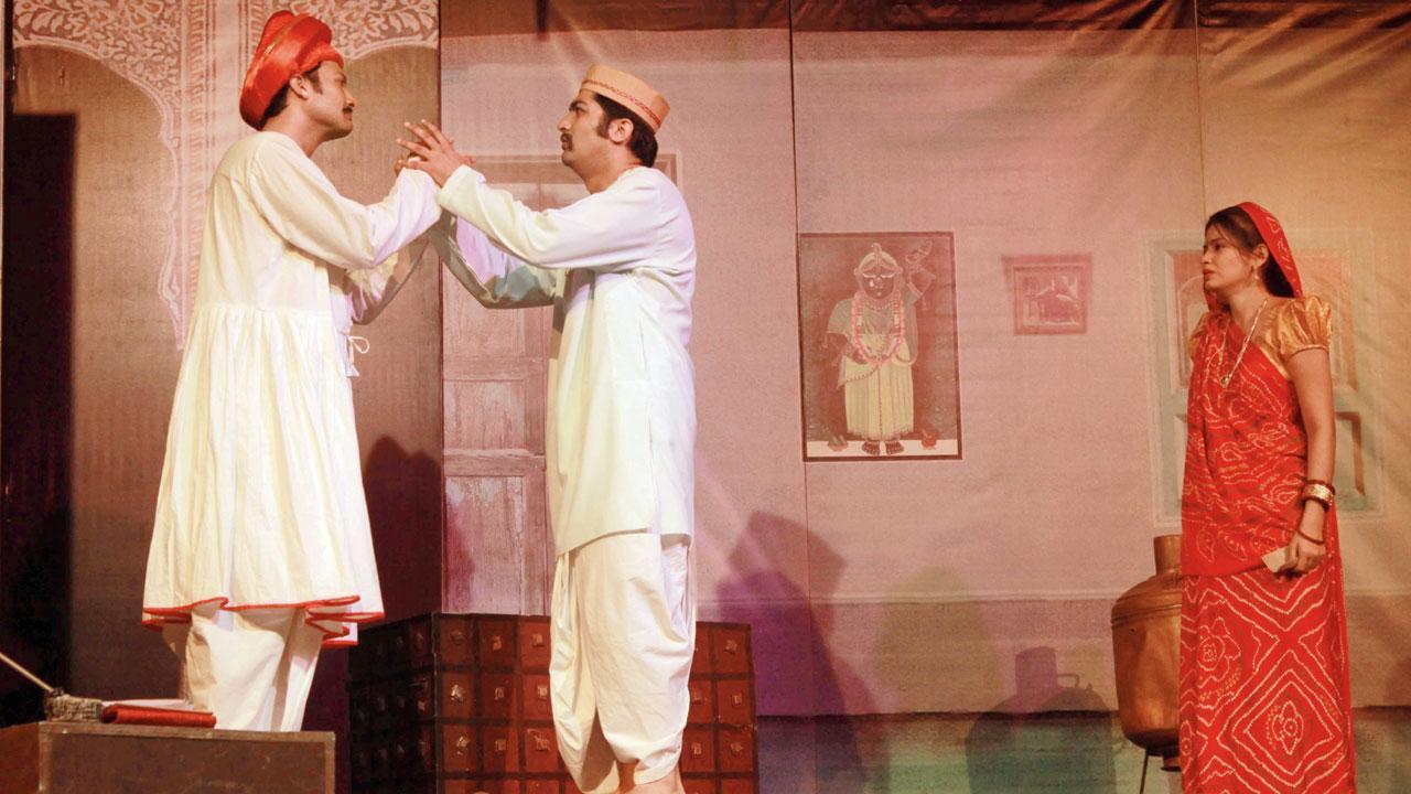 નાટક ‘મહારાજ’ ફ્લૉપ થયું અને અમે એ નાટક માત્ર ૪૦ શોમાં બંધ કર્યું