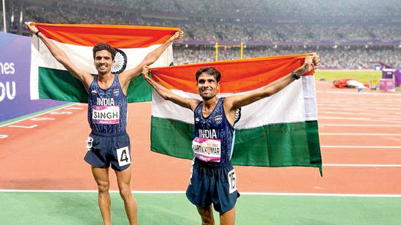 ૧૦,૦૦૦ મીટરની દોડની સ્પર્ધામાં કાર્તિક કુમાર અને ગુલવીર સિંહનો શાનદાર દેખાવ