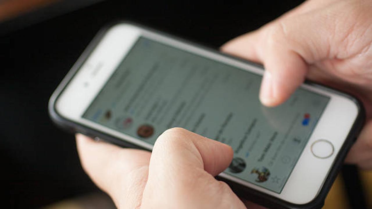 મોબાઈલની પ્રતીકાત્મક તસવીર