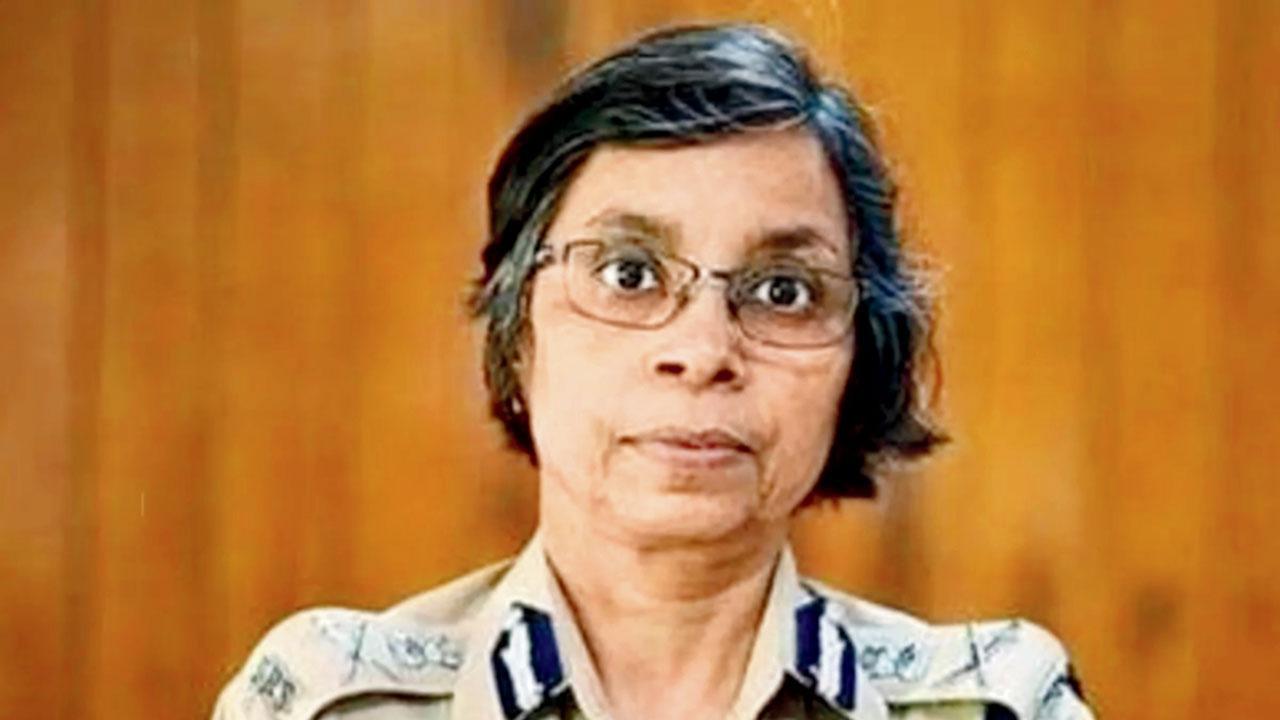 દેવેન્દ્ર ફડણવીસનાં વિશ્વાસુ રશ્મિ  શુકલા બન્યાં રાજ્યનાં પોલીસવડા
