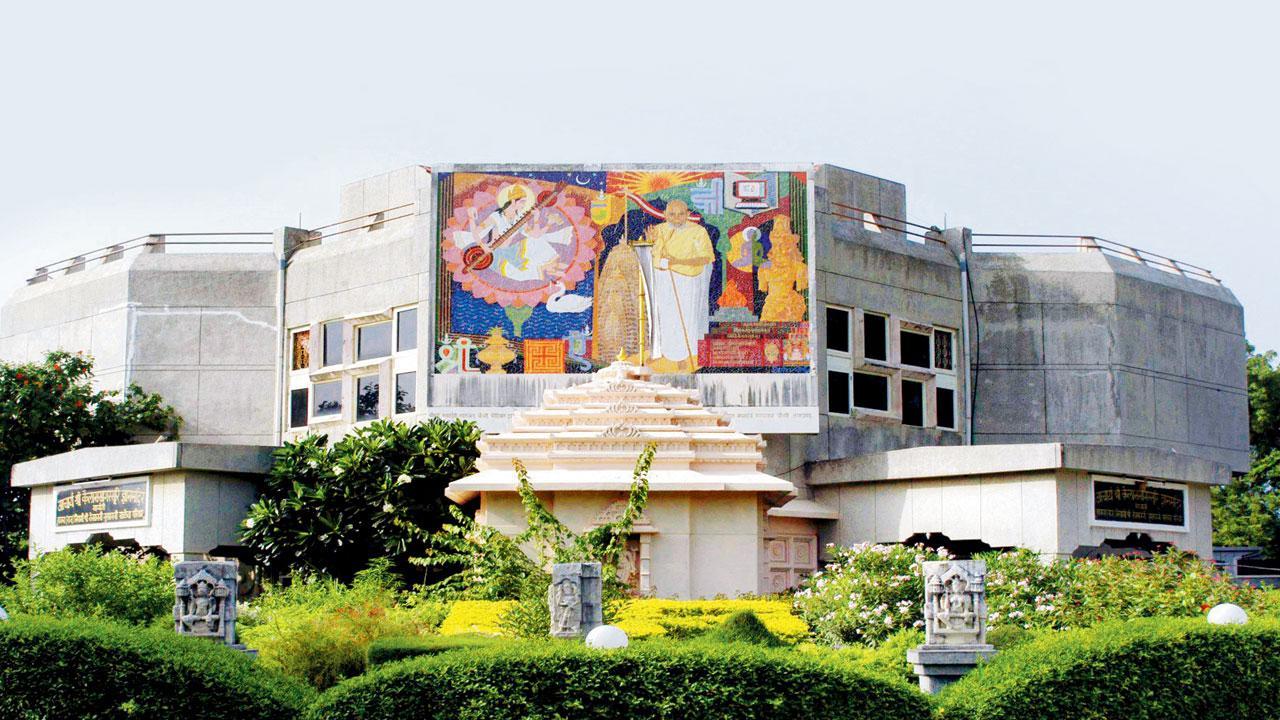 જૈનોના આ જ્ઞાનભંડારને આઠમી અજાયબી જ કહેવી પડે!