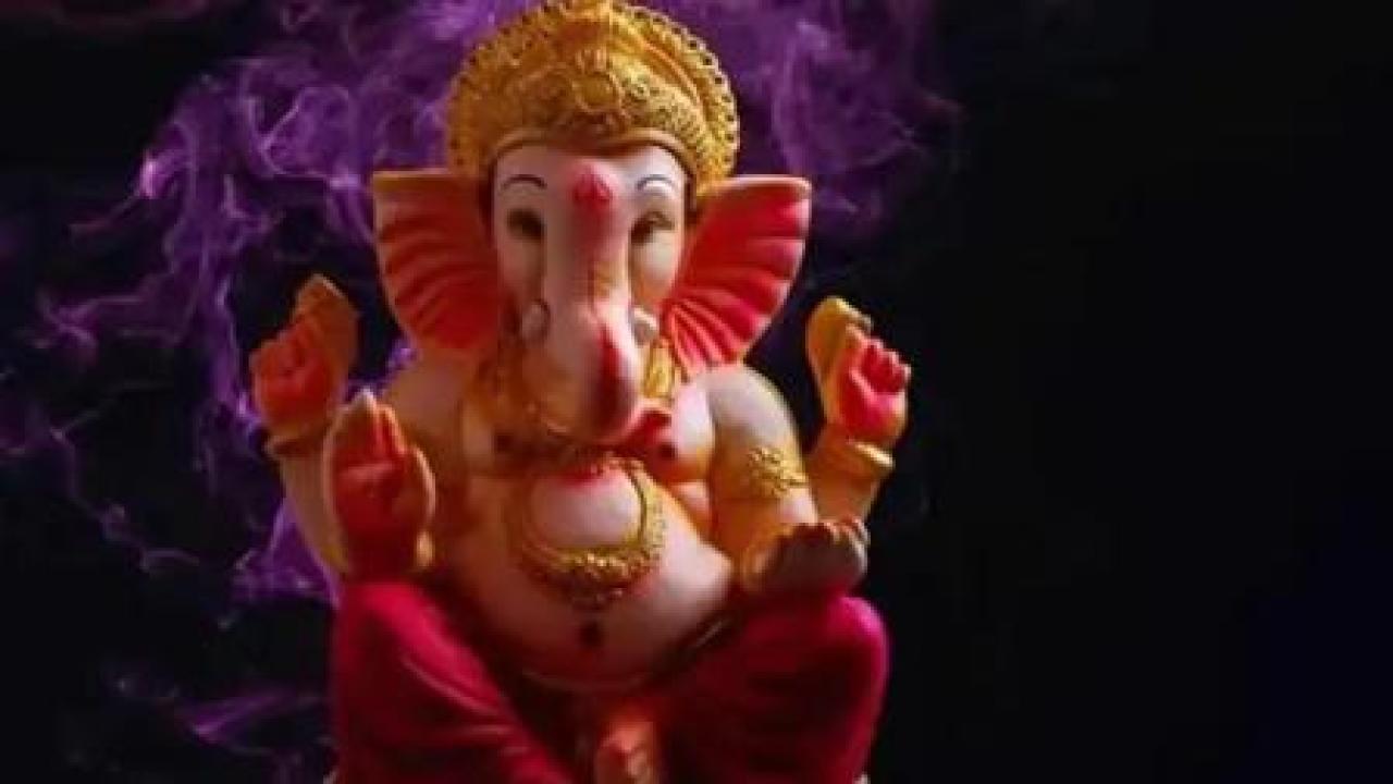 બાપ્પાના આગમન માટે મુંબઈ સજ્જ ૨૭૦૦થી વધુ ગણેશમંડળોને બીએમસીની પરવાનગી