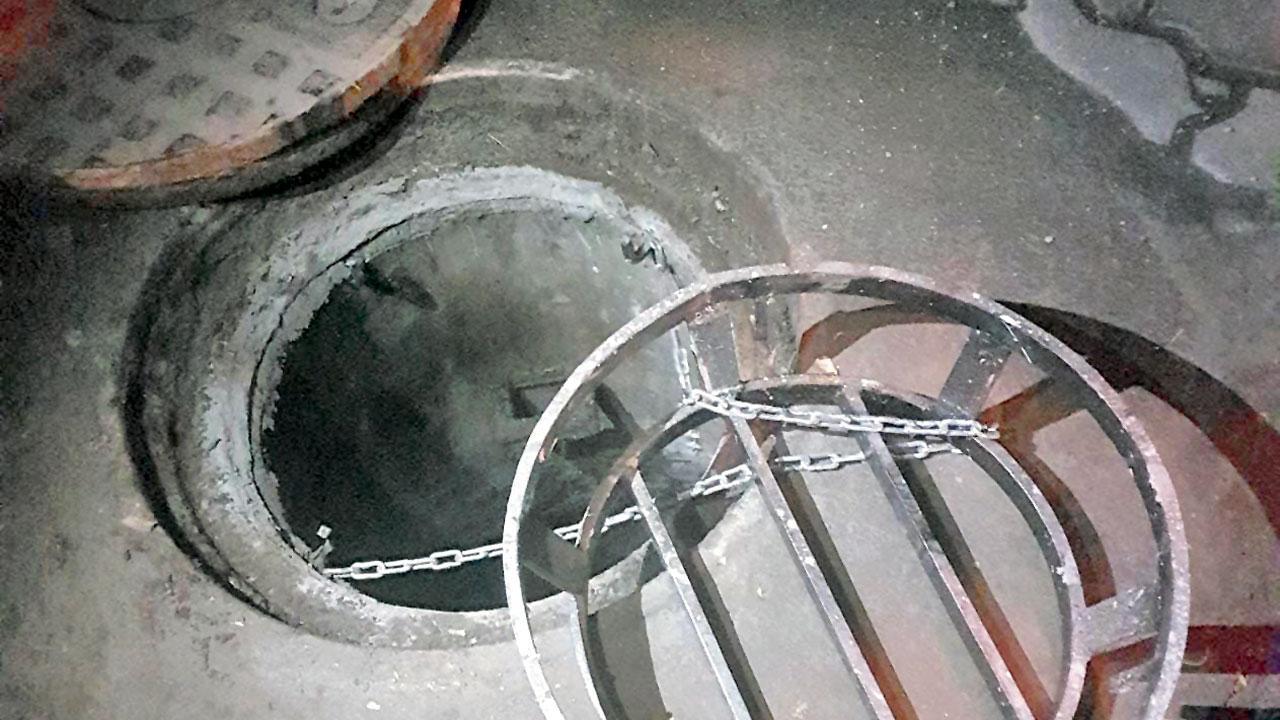 સુધરાઈએ ગટરના ગંદા પાણીનાં ૧૮૦૦ અને વરસાદી પાણીનાં ૪૫૦૦ ઢાંકણાંઓ પર સેફ્ટી-ગ્રિલ બેસાડી છે