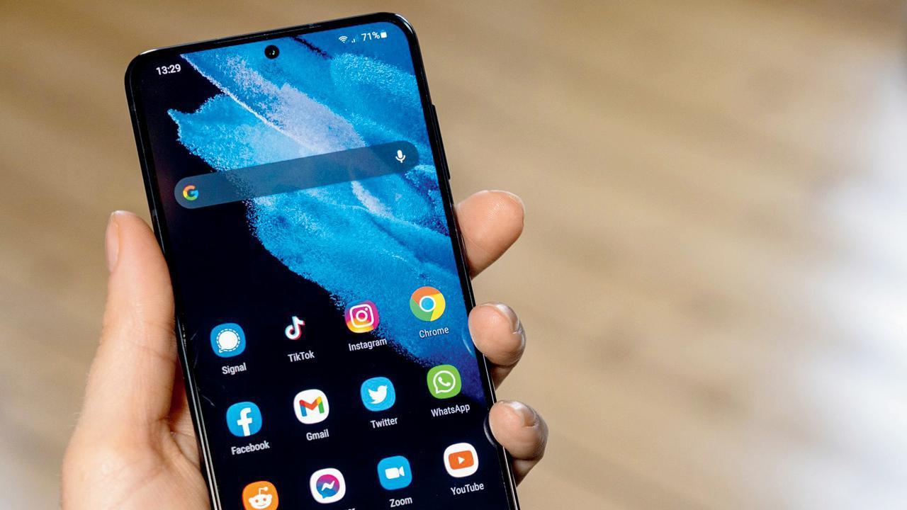 પ્રતીકાત્મક તસવીર 