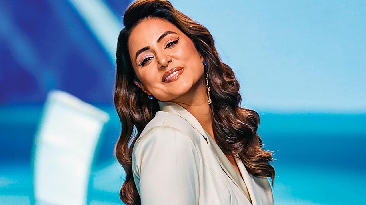 હિના ખાનની તસવીર