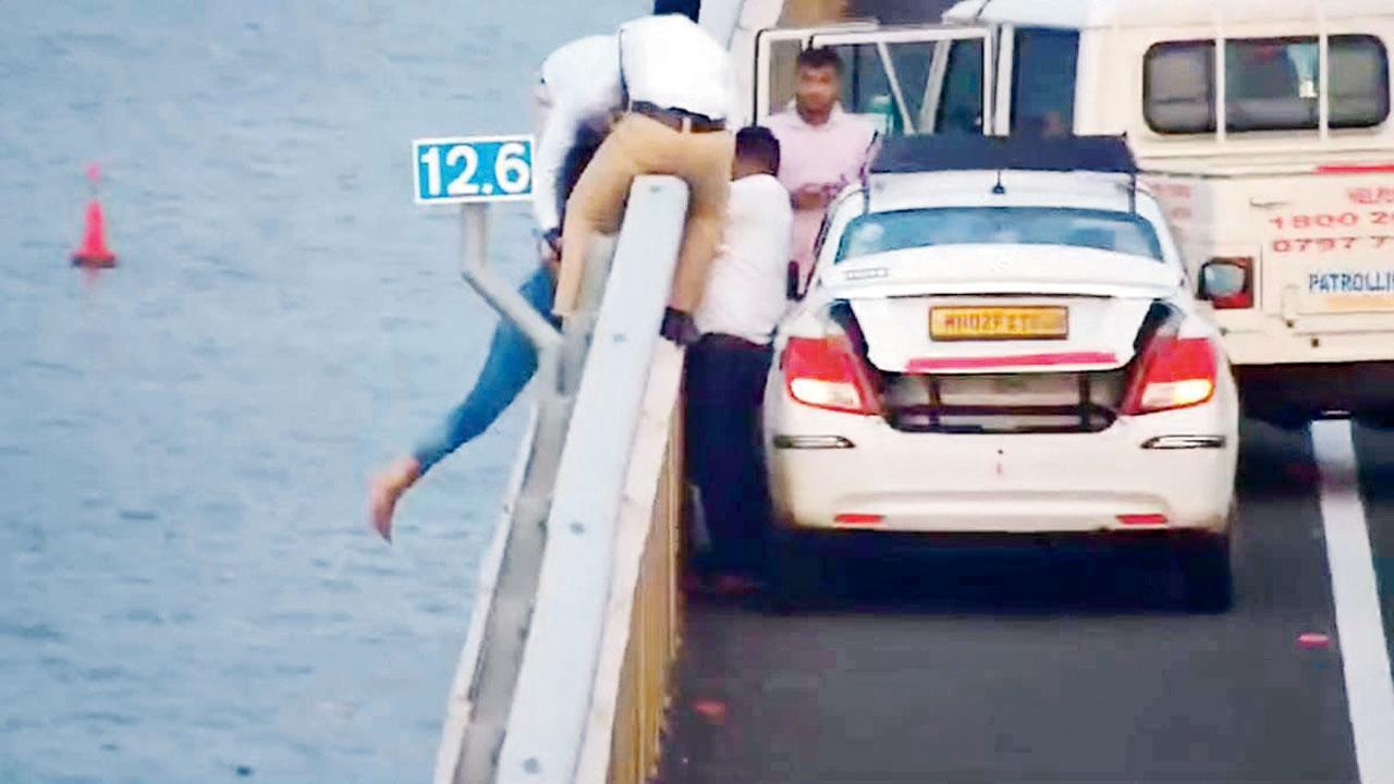 વાયરલ વીડિયોમાંથી સ્ક્રીન શૉટ