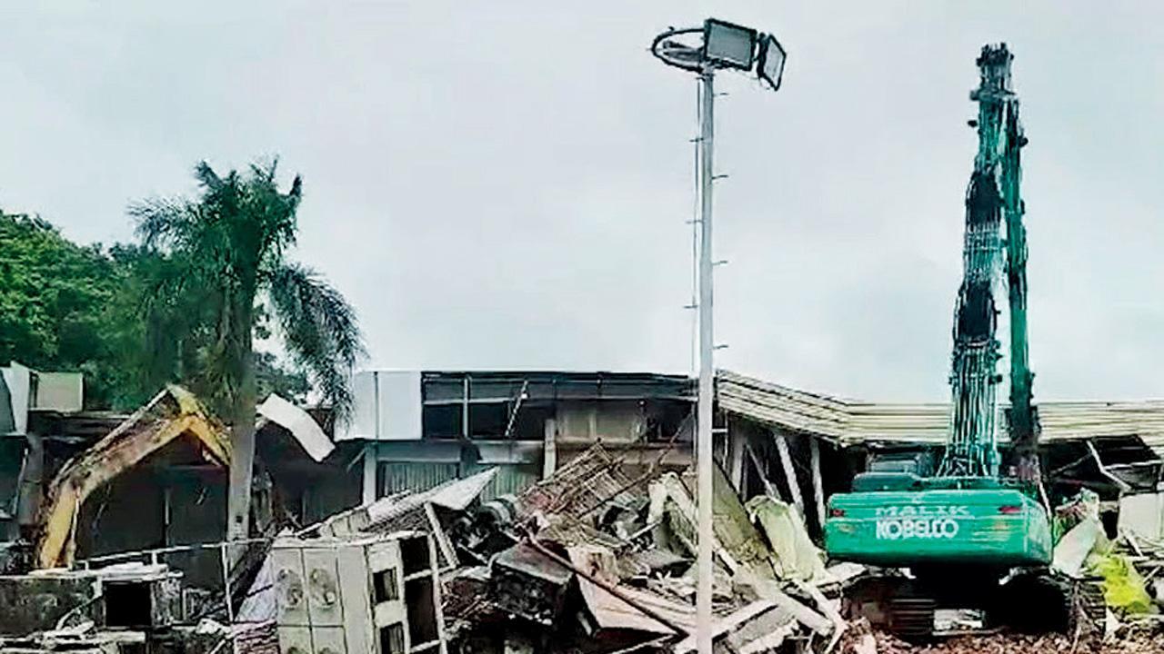 કન્વેન્શન-સેન્ટર