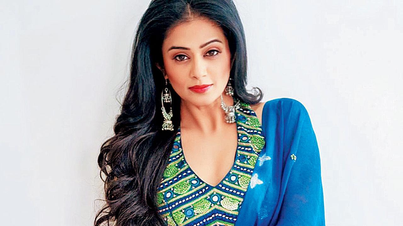  પ્રિયામણિ 