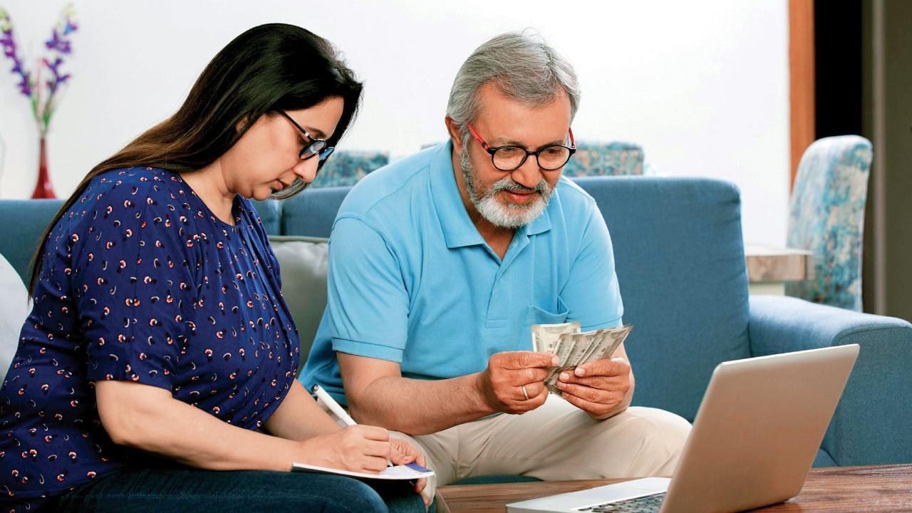 પ્રતીકાત્મક તસવીર 