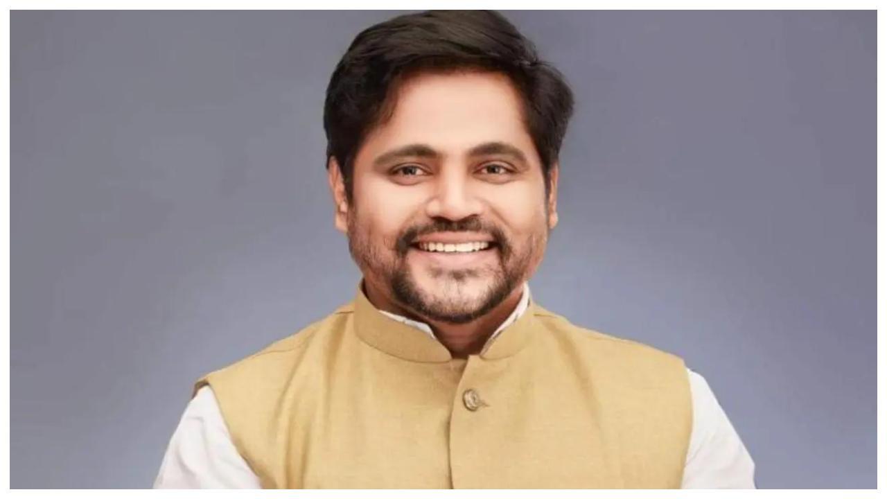 શિવસેના નેતા મહેશ ગાયકવાડ