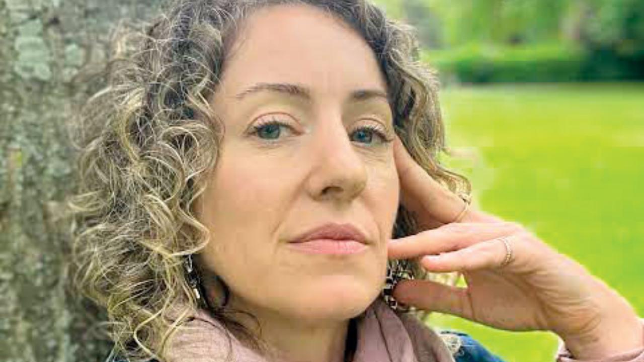 ૪૫ વર્ષની સોન્જા સેમ્યોનોવા