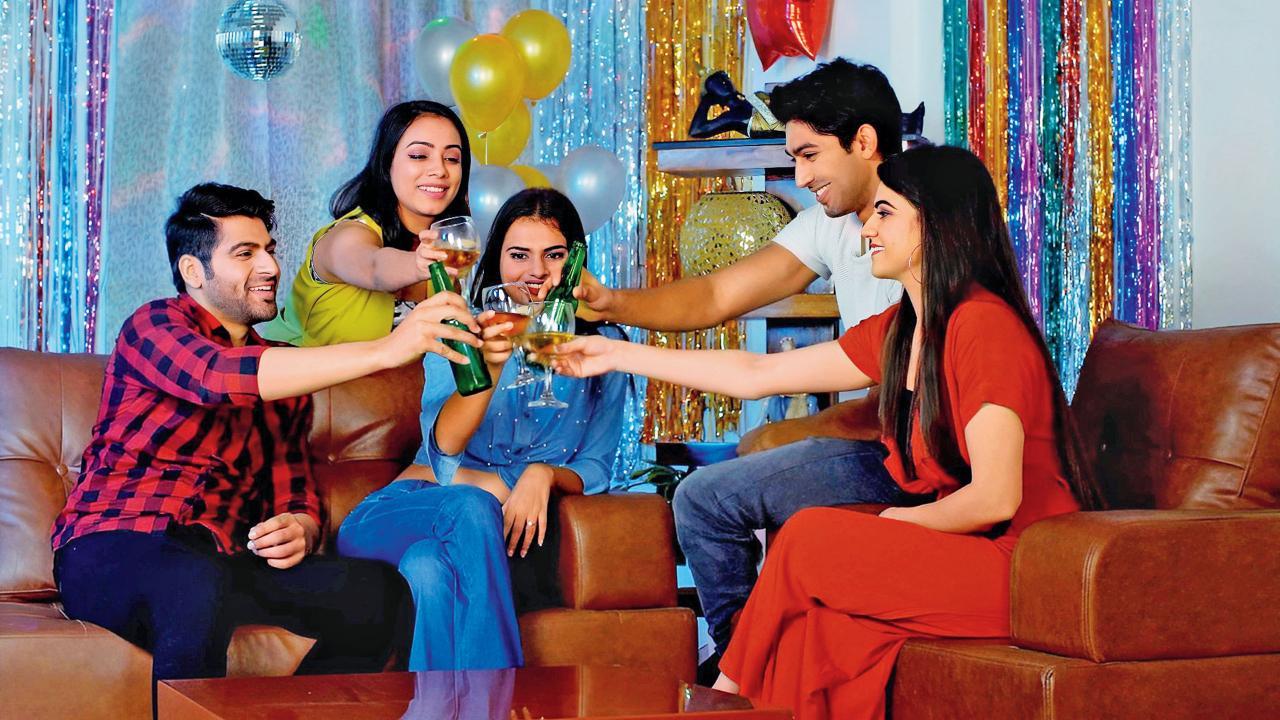 પ્રતીકાત્મક તસવીર 