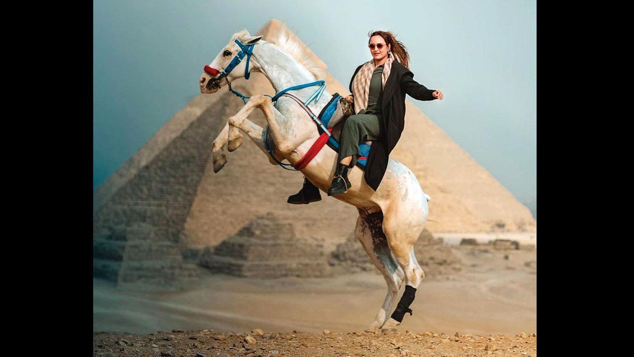 સોનાક્ષી સિંહા