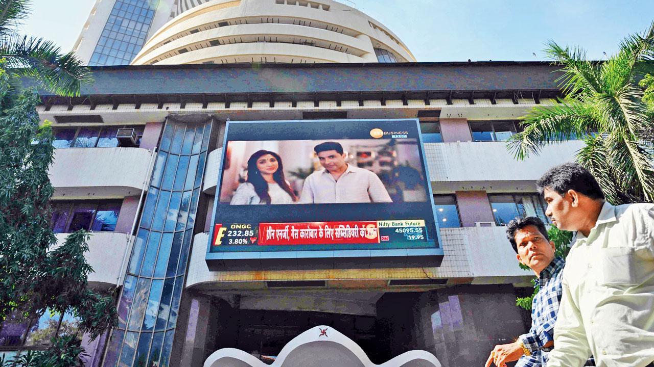 પ્રતીકાત્મક તસવીર