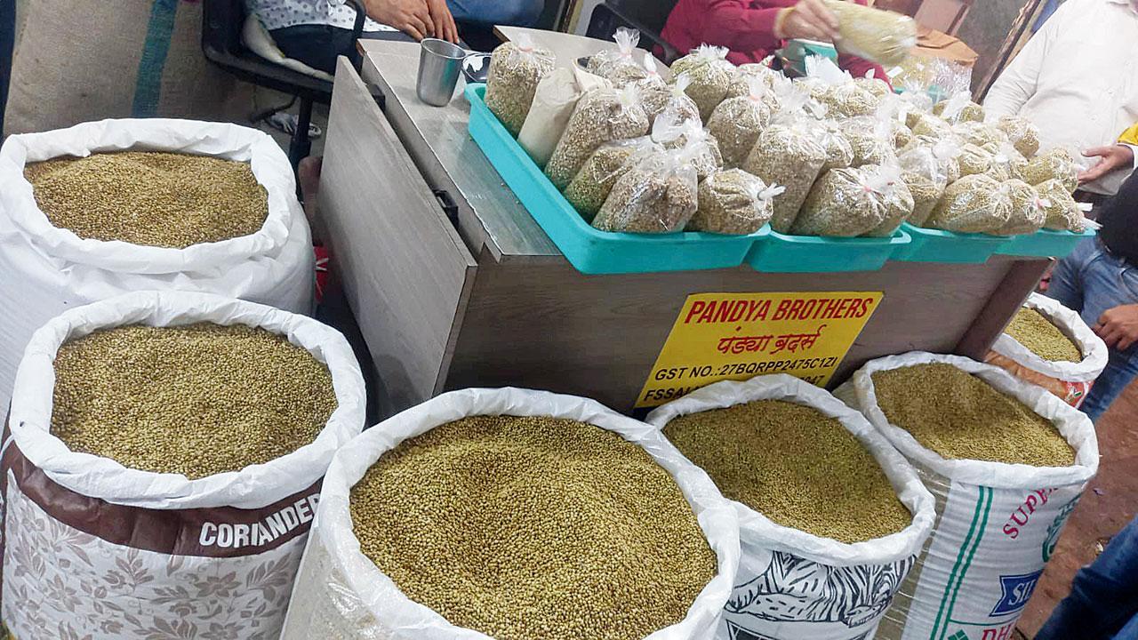 પ્રતીકાત્મક તસવીર