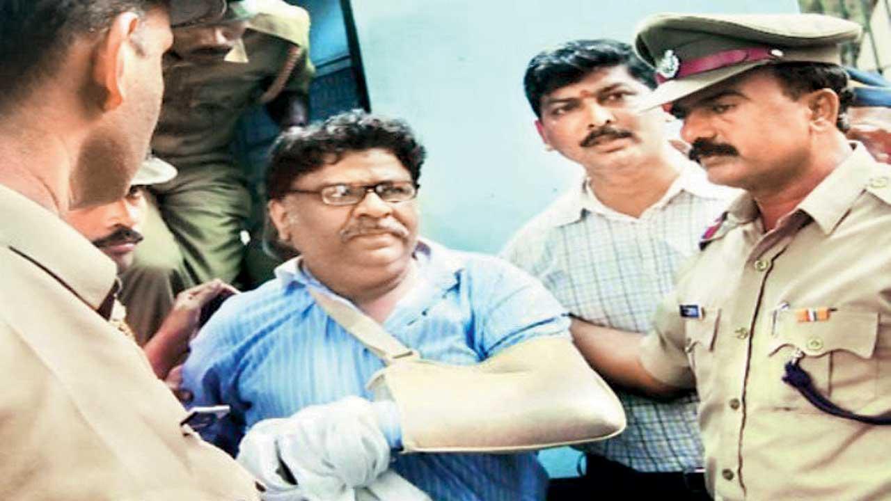 મુન્ના ઉર્ફે મોહમ્મદ અલી ખાન ઉર્ફે મનોજકુમાર ભંવરલાલ ગુપ્તા