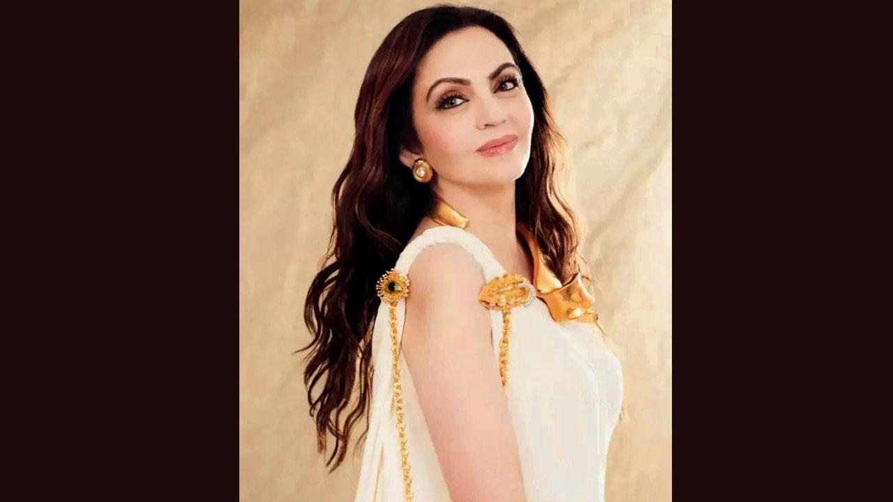 નીતા અંબાણી