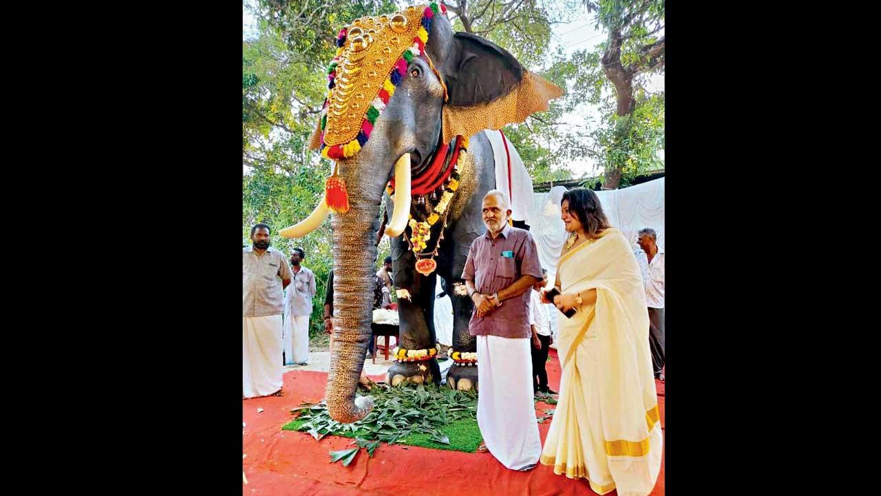 રોબોટિક એલિફન્ટ