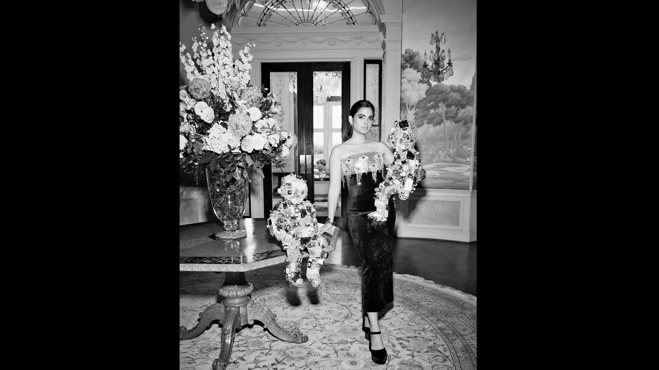 ઈશા અંબાણી સાથે રોબો ટ‍્વિન બેબીઝ