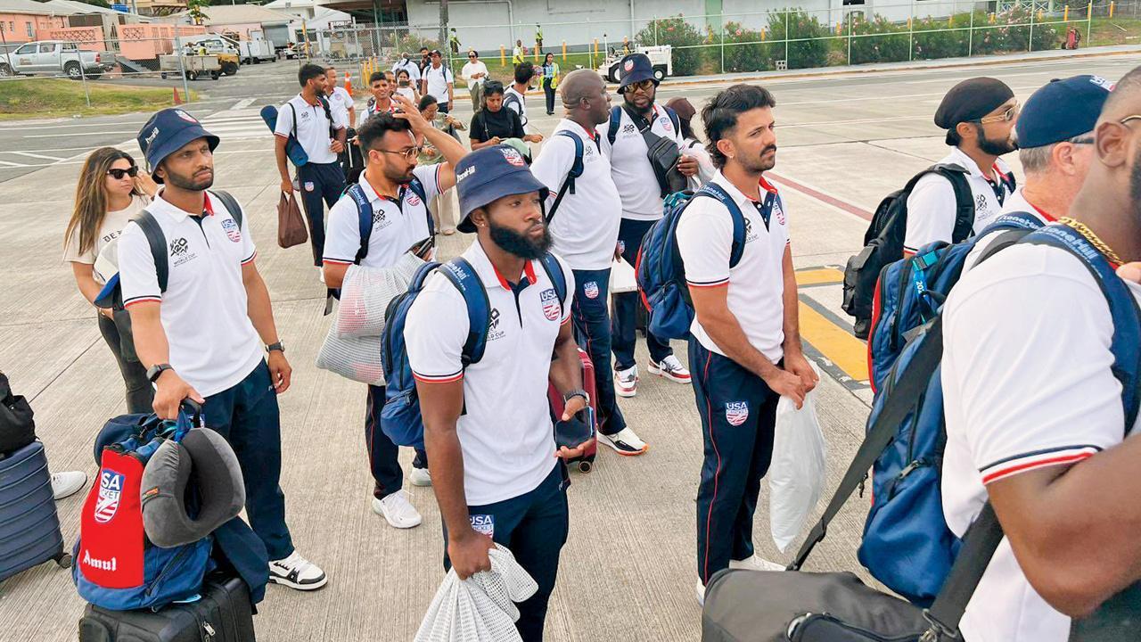 ઍરપોર્ટથી બાર્બેડોઝ જવા રવાના થયેલા અમેરિકા-વેસ્ટ ઇન્ડીઝના ક્રિકેટર્સ