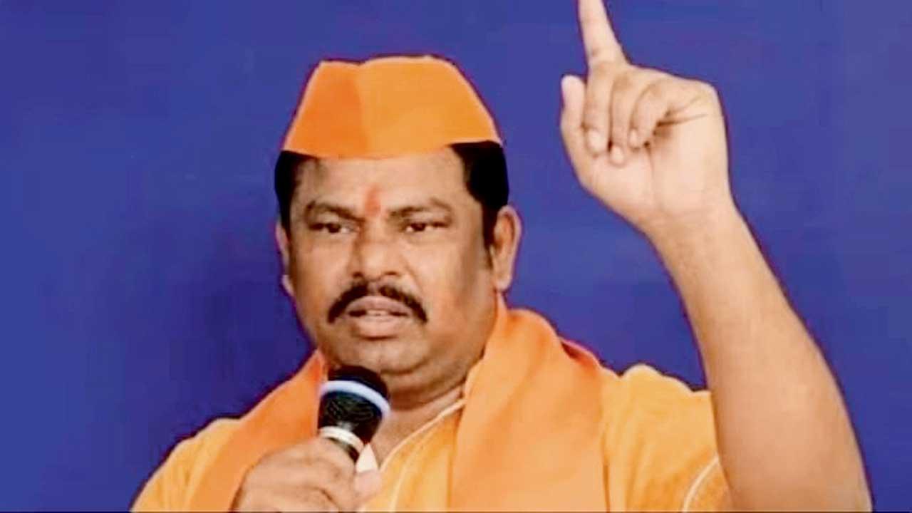 ભારતીય જનતા પાર્ટી (BJP)ના તેલંગણના પ્રખર હિન્દુત્વવાદી વિધાનસભ્ય ટી. રાજા સિંહ