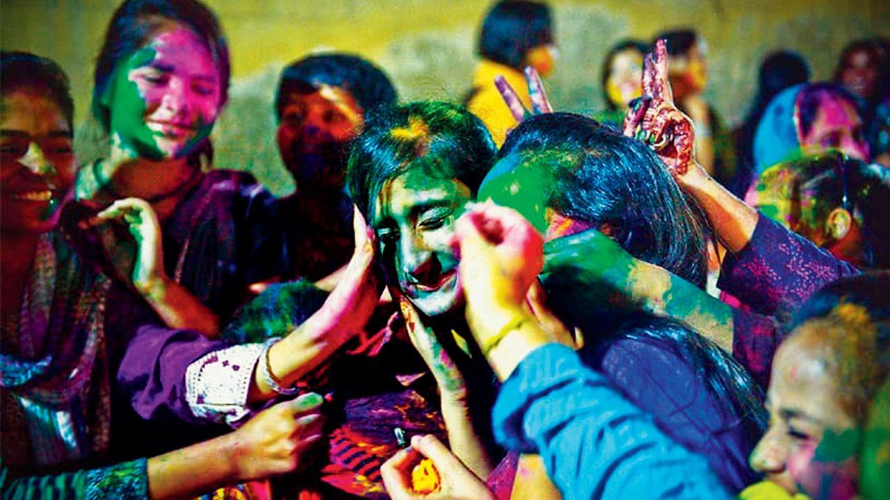 પ્રતીકાત્મક તસવીર