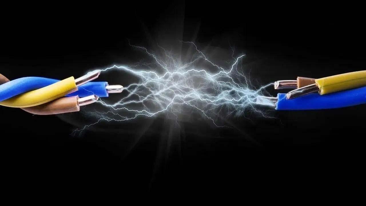 ઇલેક્ટ્રિક શૉકની પ્રતીકાત્મક તસવીર
