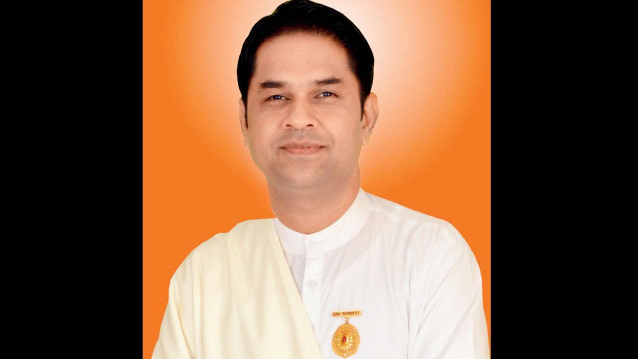 રાજયોગી બ્રહ્માકુમાર નિકુંજજી 