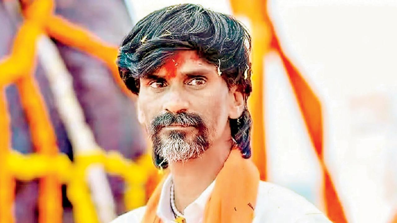 મરાઠા નેતા મનોજ જરાંગે પાટીલ