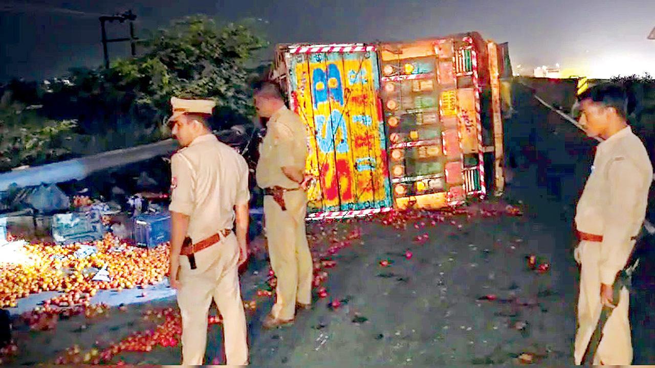 ડ્રાઇવરે તાત્કાલિક પોલીસ બોલાવીને પહેરો ગોઠવી દીધો