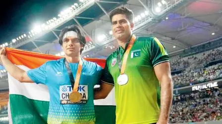 નીરજ ચોપડા અને પાકિસ્તાનના અર્શદ નદીમ