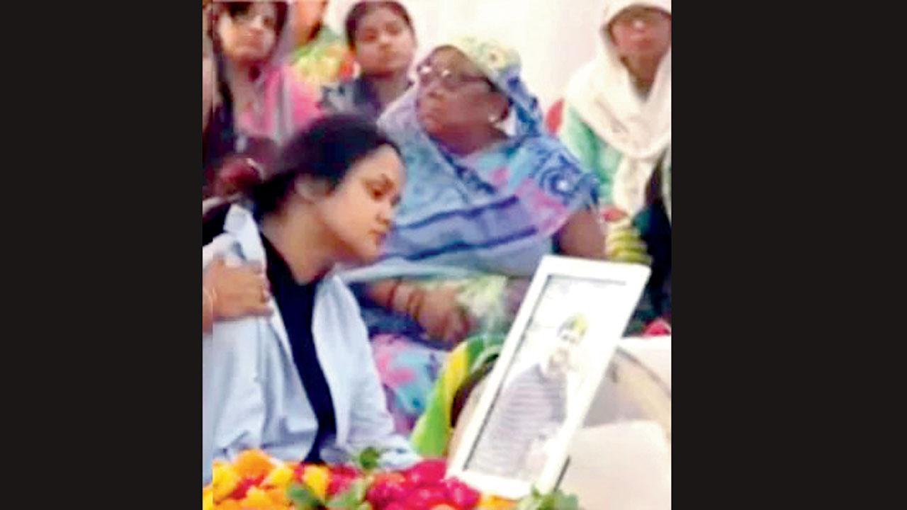 શુભમ દ્વિવેદીની પત્ની આશન્યા