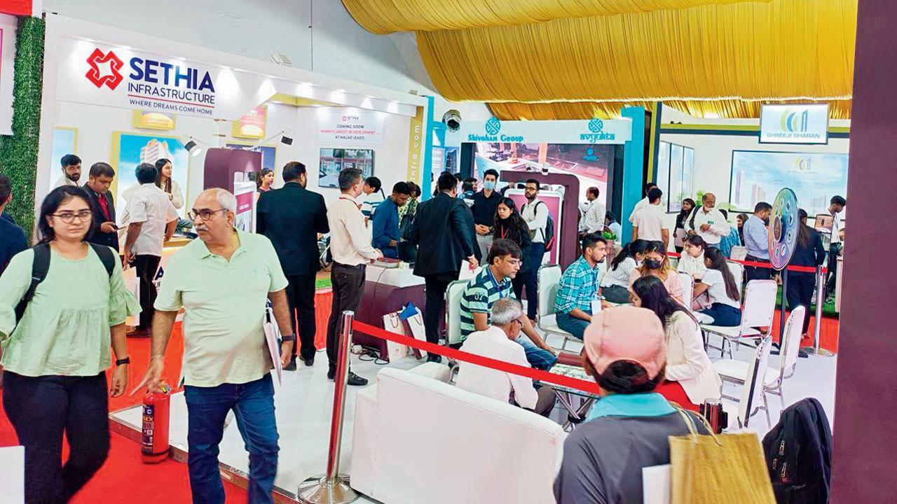 ગયા વર્ષે યોજાયેલા એક્ઝિબિશનમાં અનેક લોકોએ પોતાના ડ્રીમ હોમનું બુકિંગ કરાવ્યું હતું.