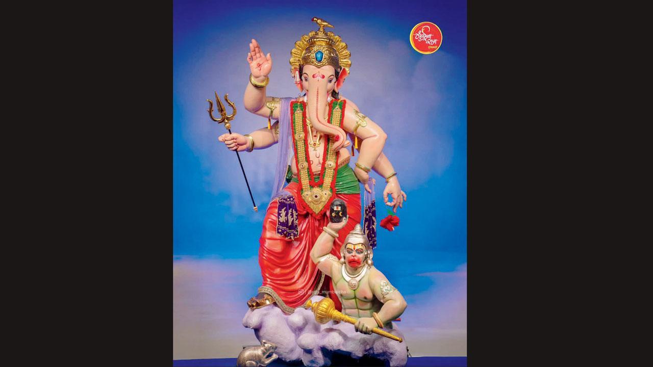 ગણેશ ગલીના મુંબઈચા રાજાનાં પ્રથમ દર્શન ખુલ્લાં મુકાયાં