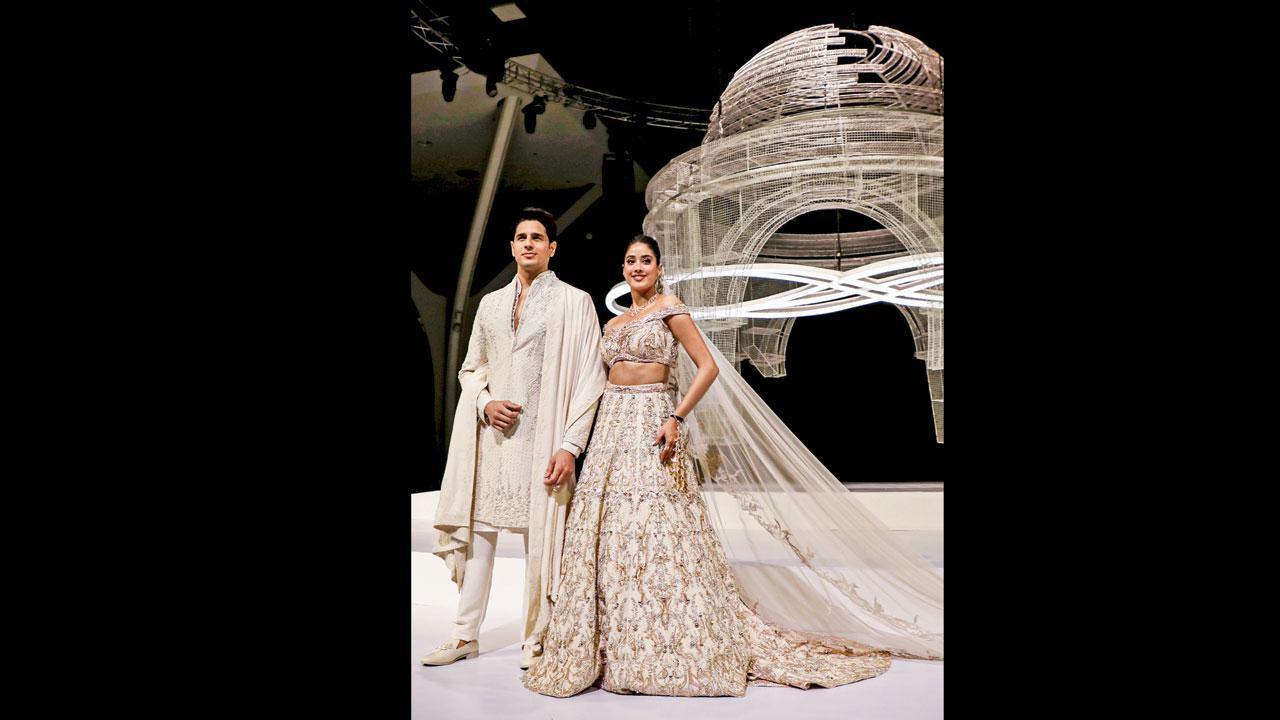 સિદ્ધાર્થ મલ્હોત્રા અને જાહ્‌નવી કપૂર