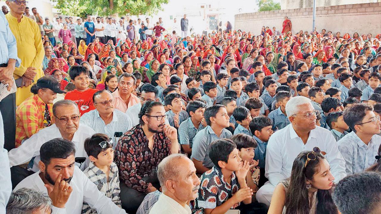 આમિર ખાન ભુજના કુનરિયા ગામ