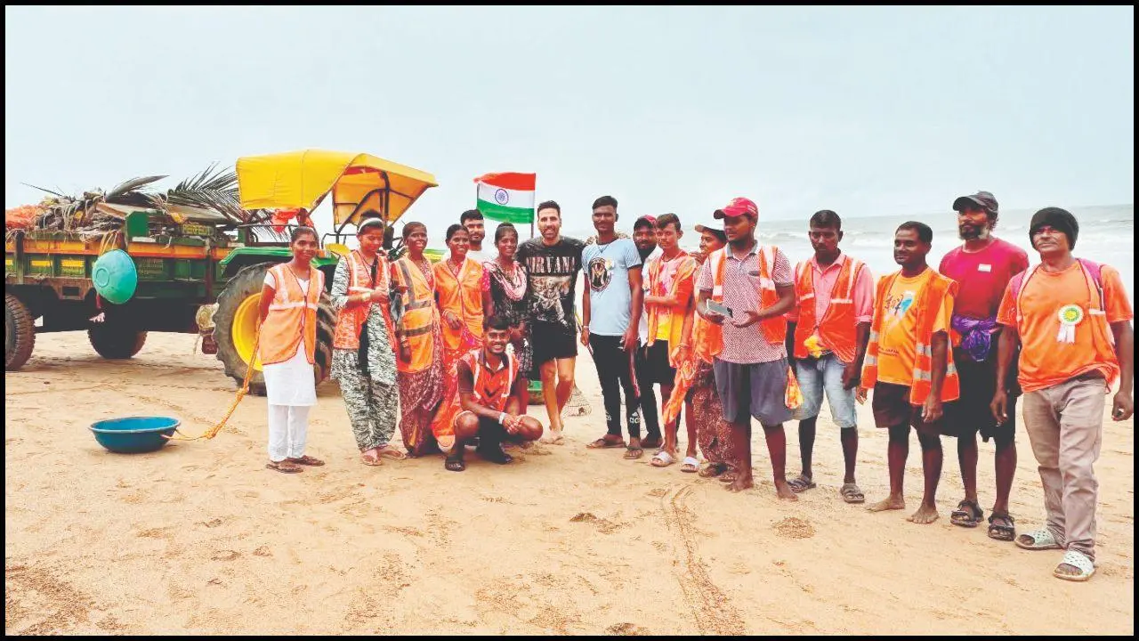 સ્વાતંયદિને અક્ષય કુમારની શીખ: આપણા પગ તળેની જમીનની સંભાળ રાખો
