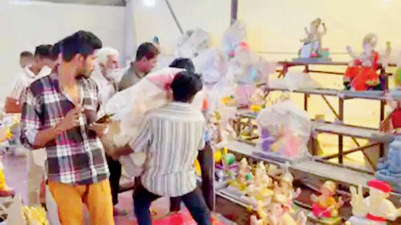 ડોમ્બિવલીનો ભાગી ગયેલો મૂર્તિકાર પોલીસ સમક્ષ હાજર થયો