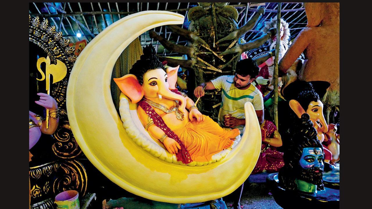 જોઈ લો આ બાપ્પાને