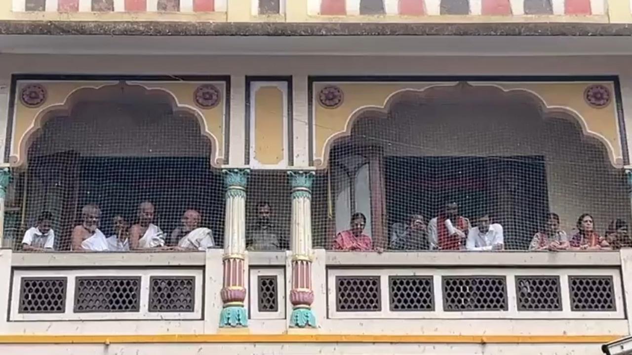 વાયરલ થઈ રહેલી તસવીર (સૌજન્ય: X)