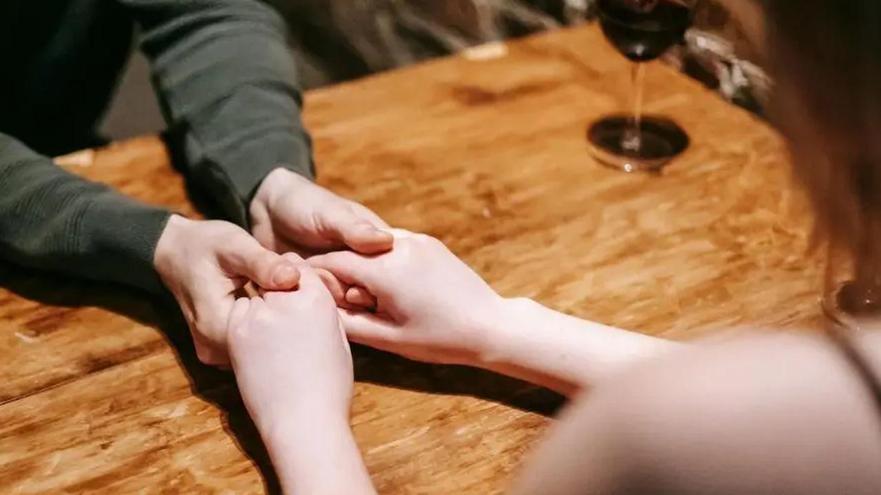 પ્રતીકાત્મક તસવીર