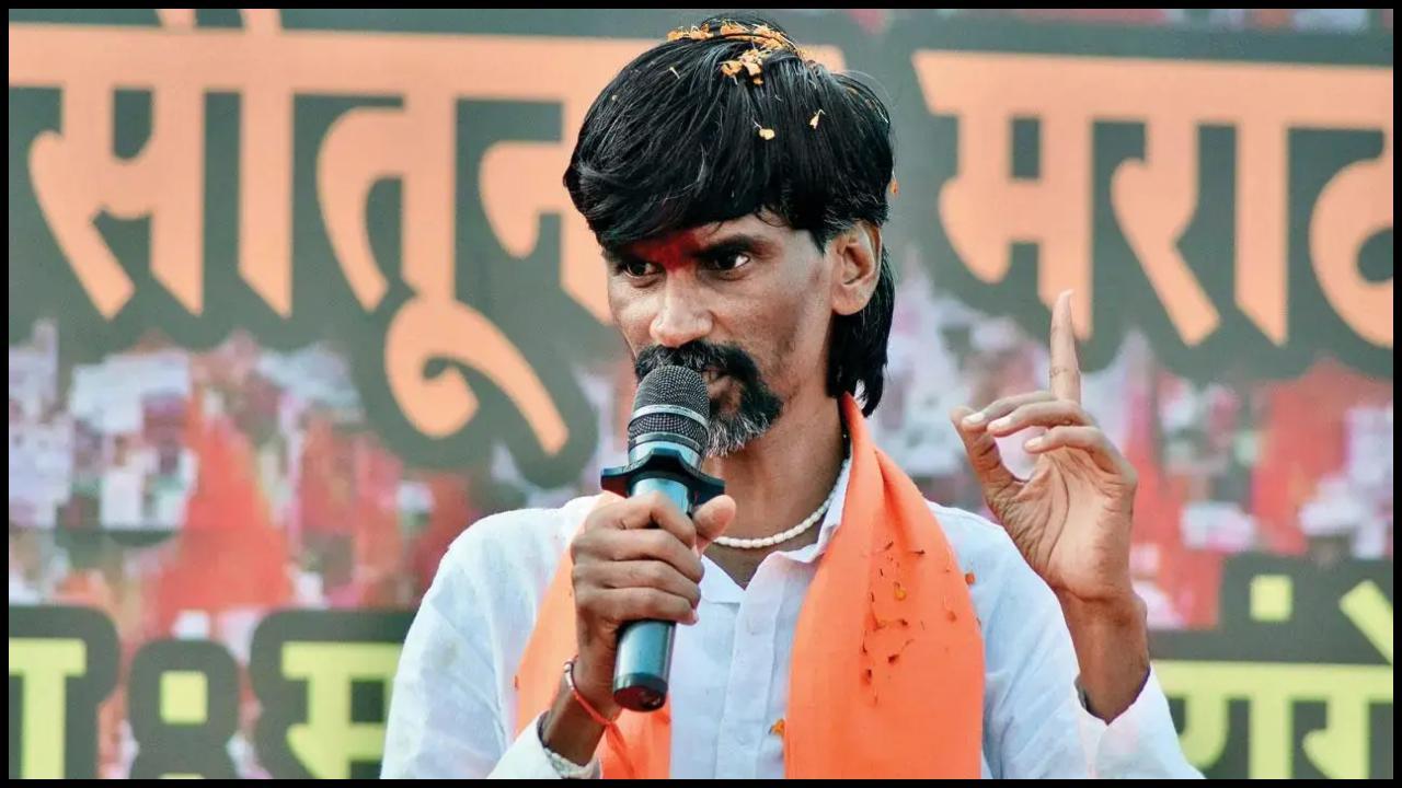 મનોજ જરાંગે પાટીલ (તસવીર: મિડ-ડે)