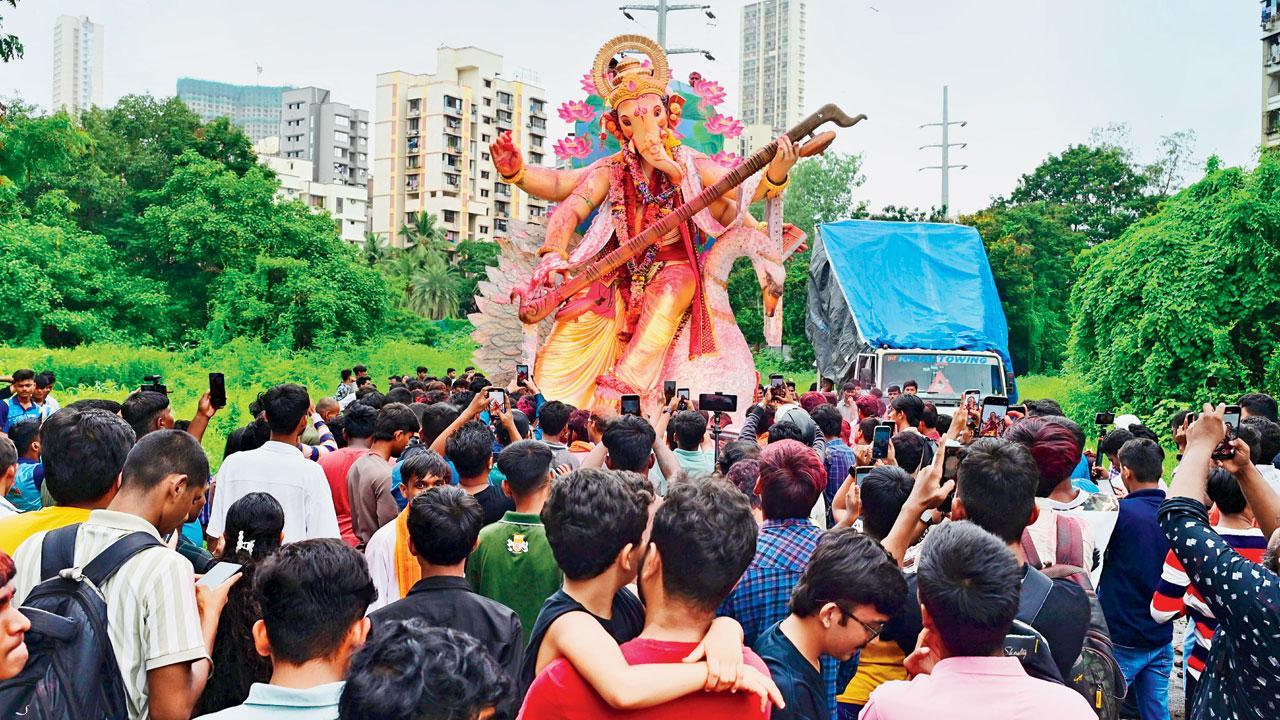 પ્લાસ્ટર ઑફ પૅરિસ (PoP)ની મૂર્તિ