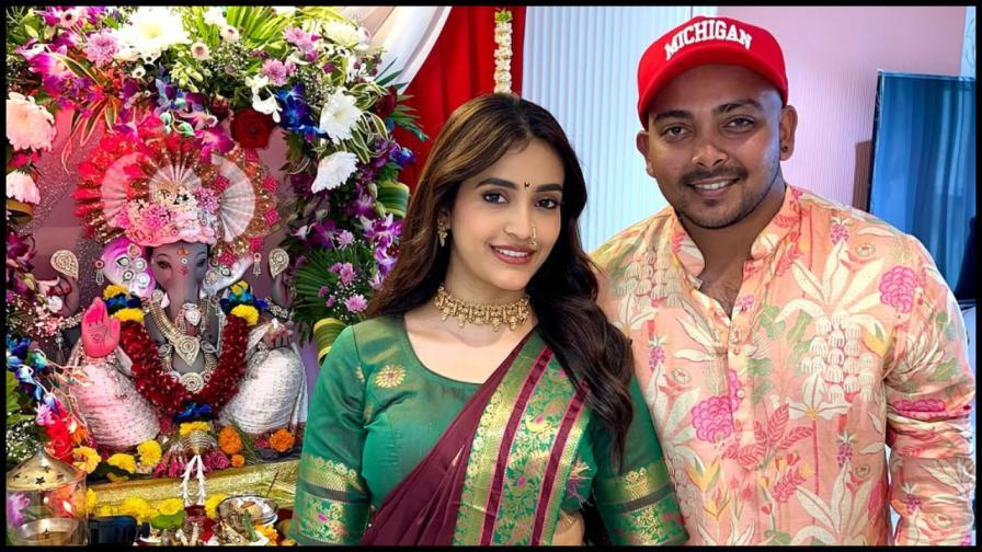 જોકે બન્નેએ તેમના રિલેશન વિશે હજી સુધી કોઈ સત્તાવાર જાહેરાત કરી નથી (તસવીરો: પૃથ્વી શૉ અને અકૃતિ અગ્રવાલ ઇન્સ્ટાગ્રામ)