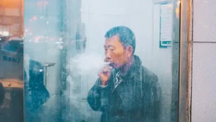 વૉશરૂમના દરવાજા કાચના