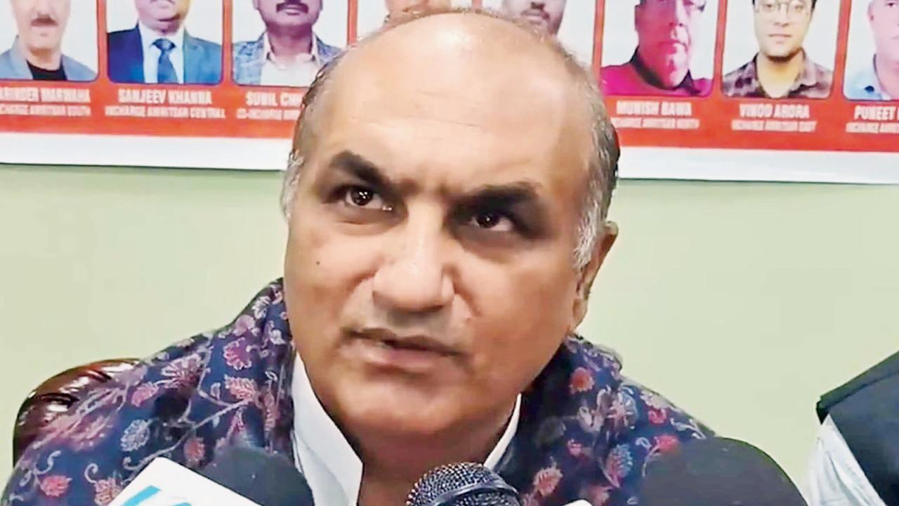 દીપક બાલી